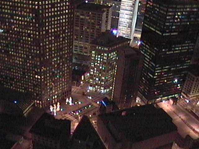atlanta at night.jpg (37616 bytes)